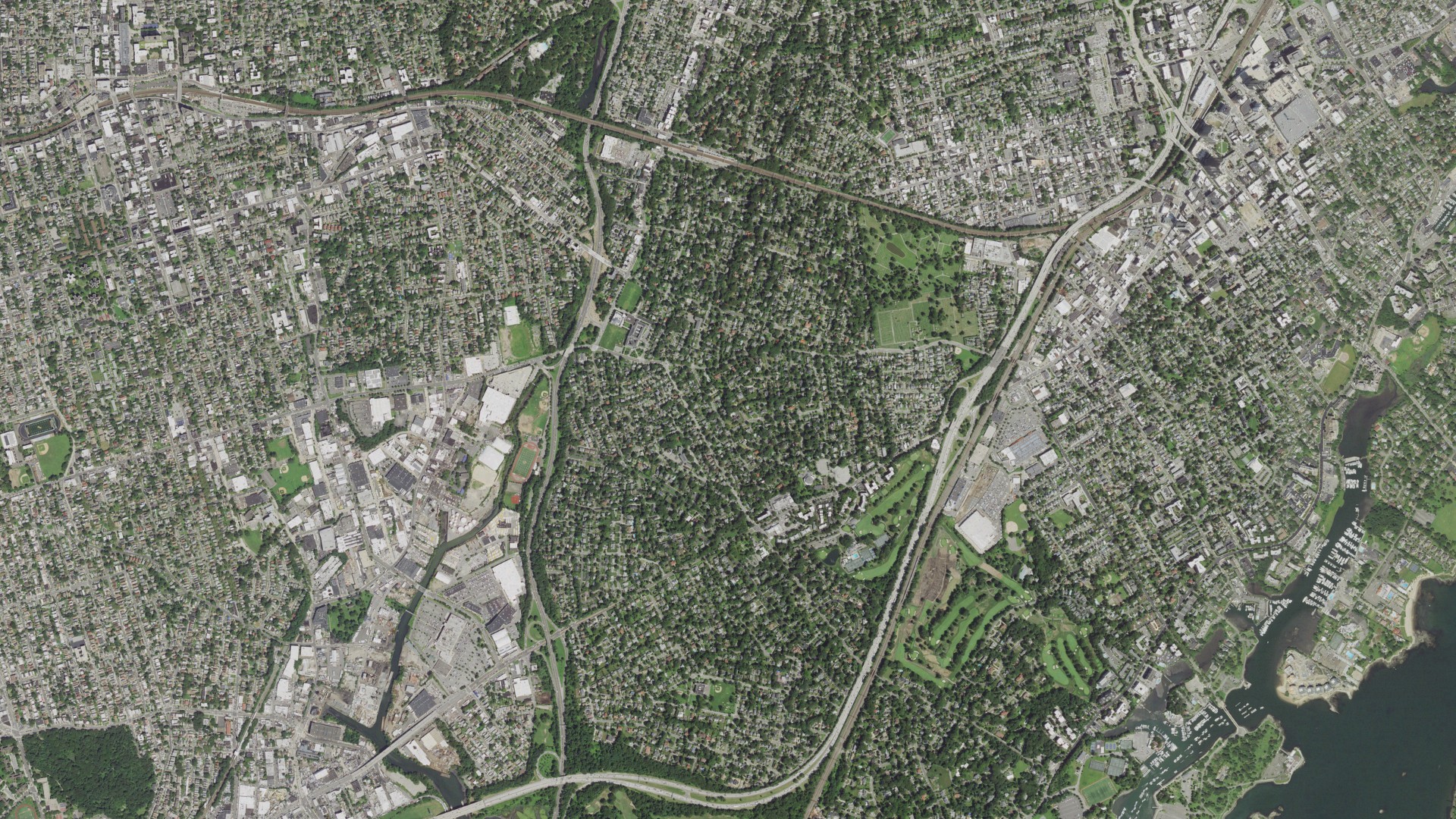 Aerial view of land around Pelham, New York
