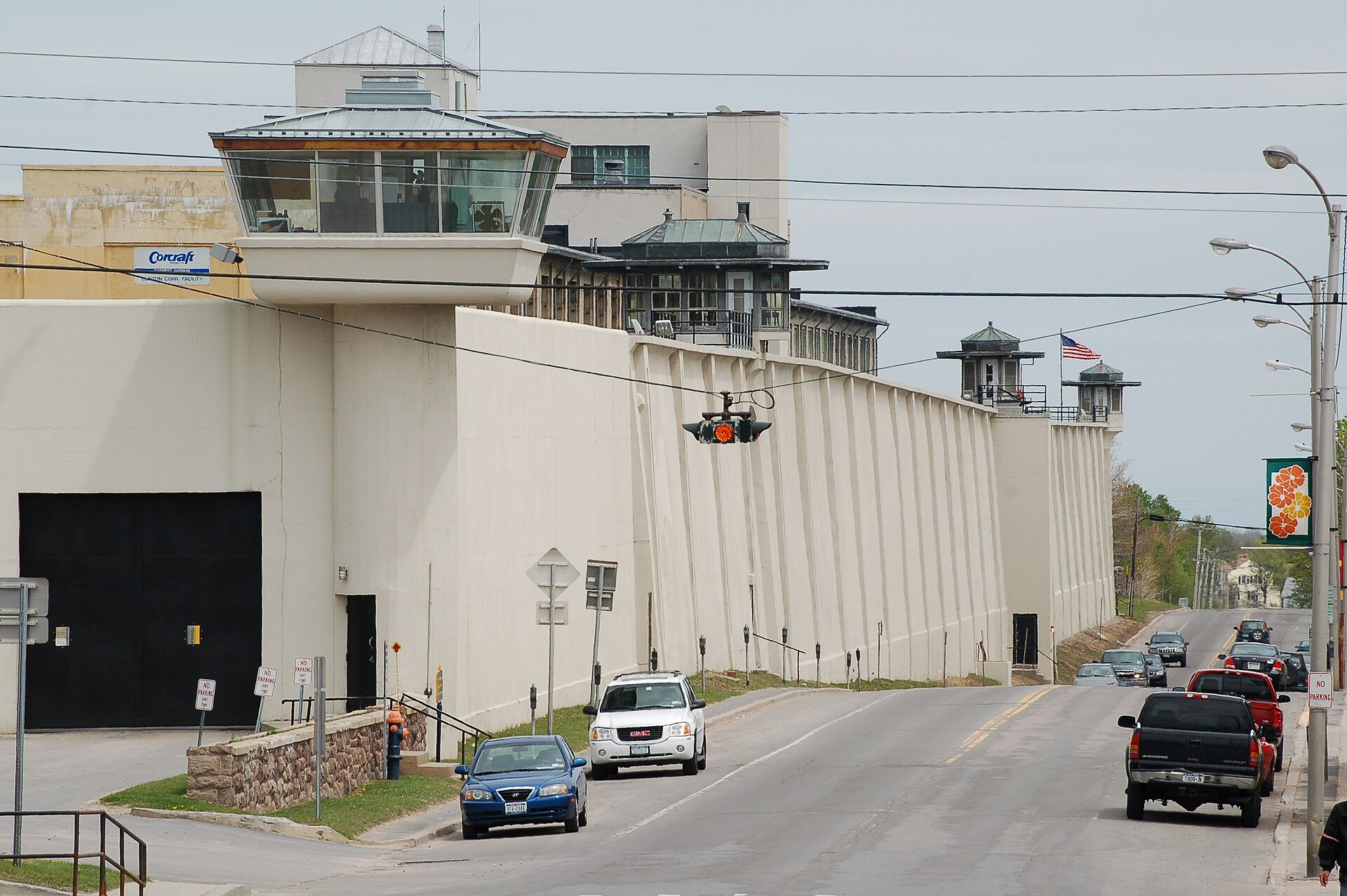 Clinton correctional facility, outer perimeter as seen from Cook Street, May 2007. — Dannemora, New York