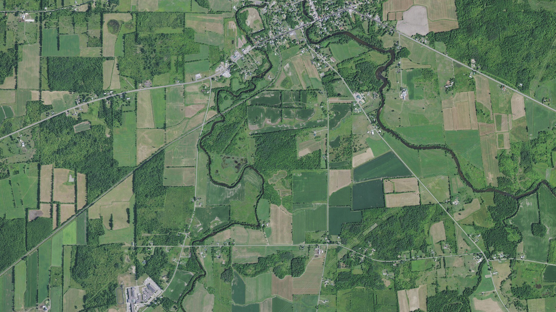 Natural-color aerial photograph of land around Fort Covington, New York