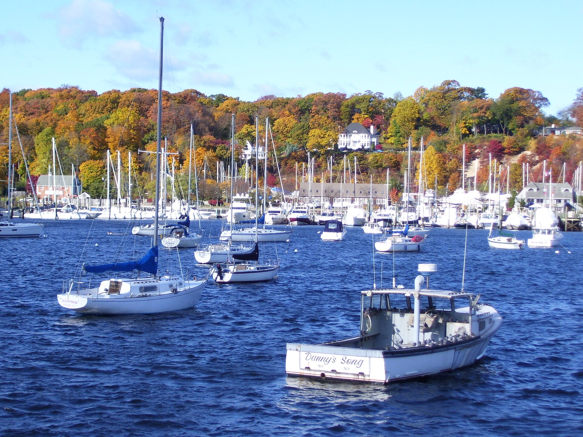 East Shore Road Historic District, East Shore Road Halesite — New York
