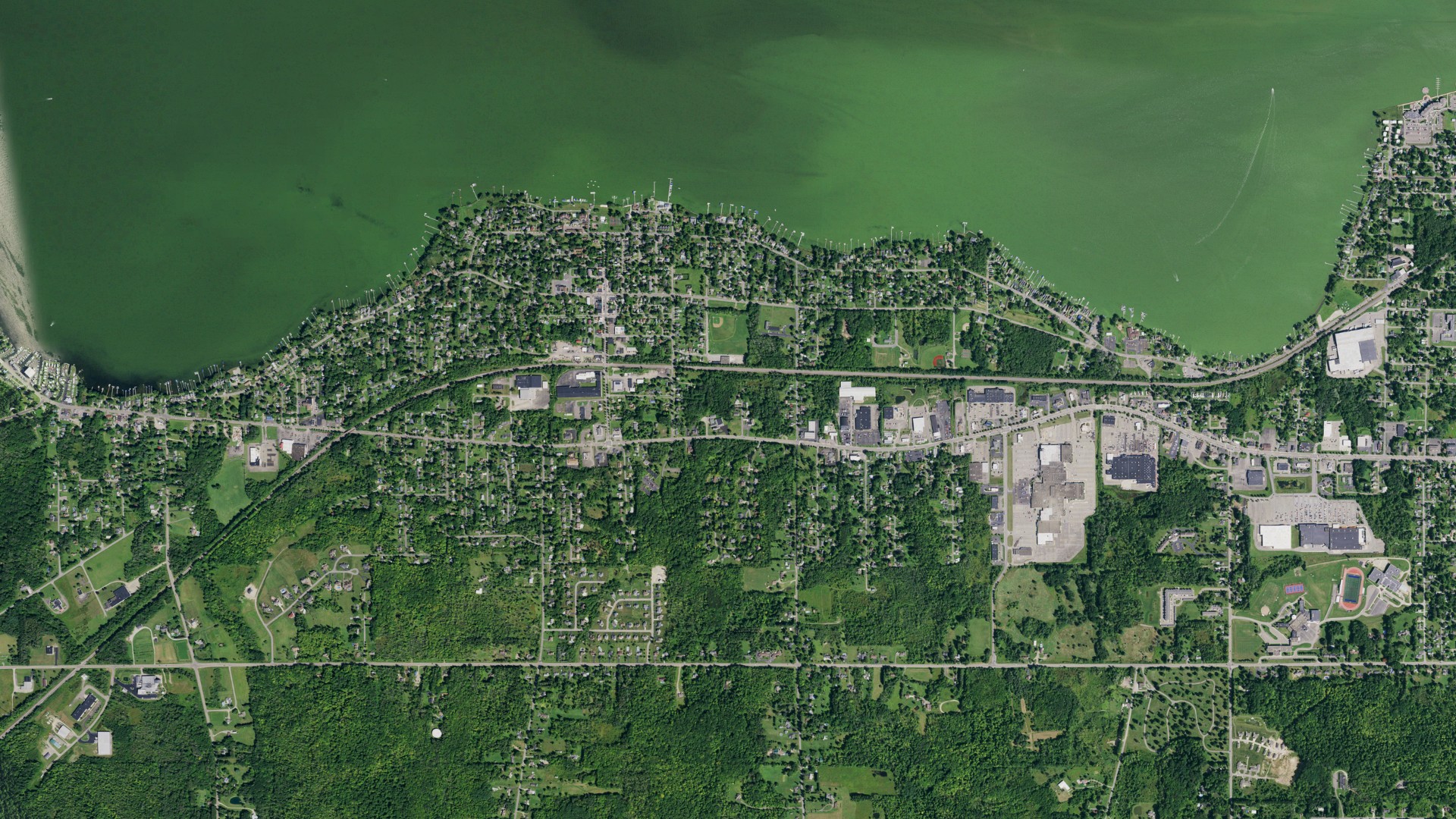 Natural-color aerial photograph of land around Lakewood, New York