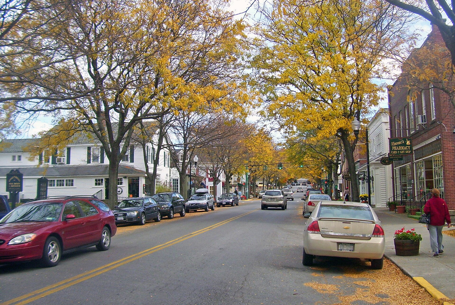 View east down Franklin Avenue in Millbrook, NY, USA — New York