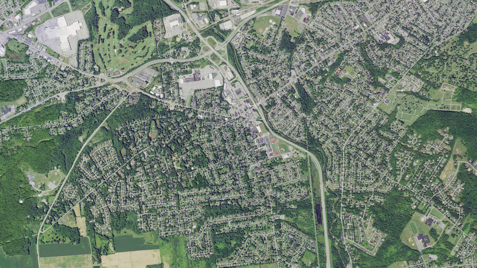 Natural-color aerial photograph of land around New Hartford, New York