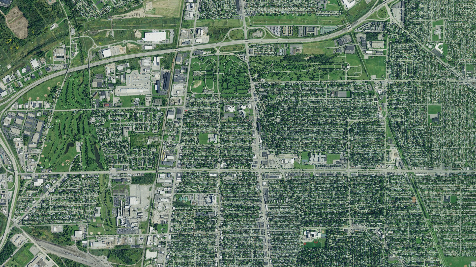 Aerial view of land around Tonawanda Town, New York