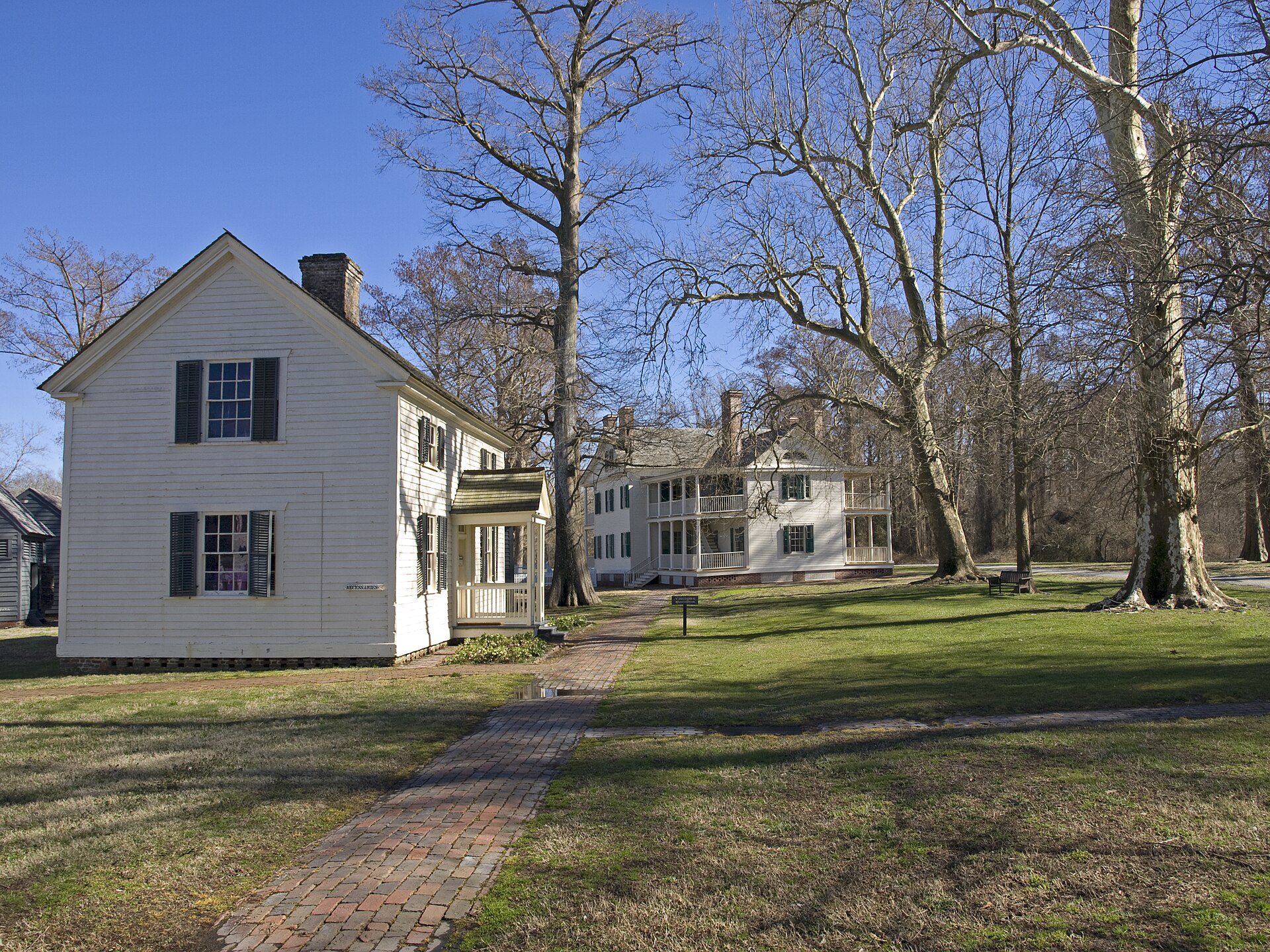 Main house (at the background) and headquarters (foreground), Somerset Place, North Carolina — Washington County, North Carolina
