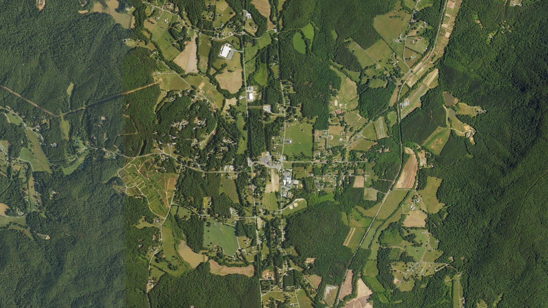 Natural-color aerial photograph of land around Glenwood, North Carolina