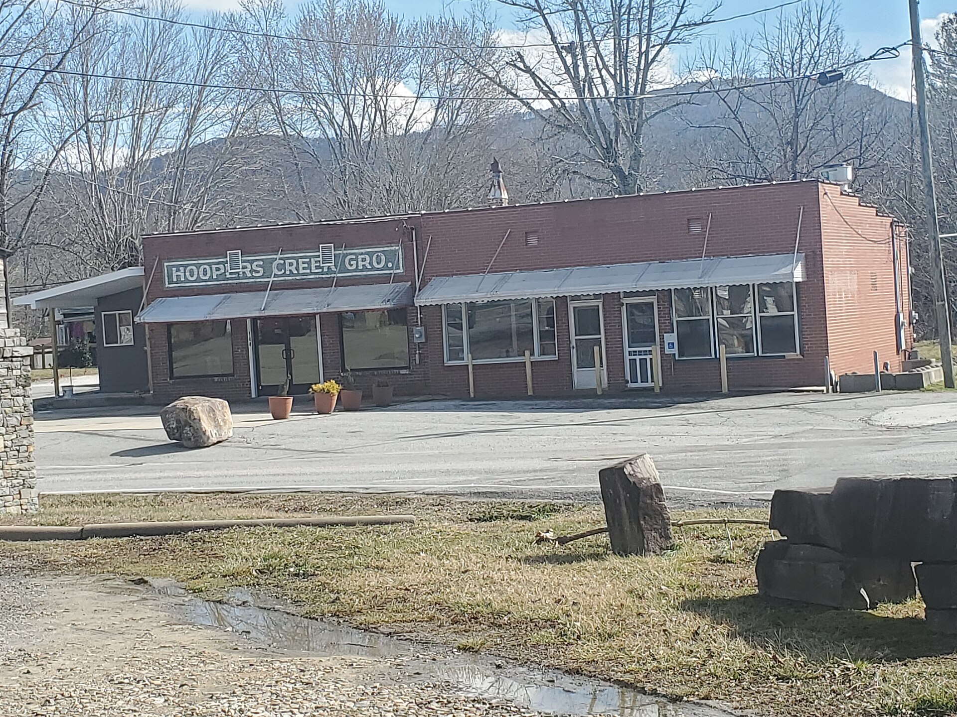 Hoopers Creek (unincorporated community in Henderson County, North Carolina)