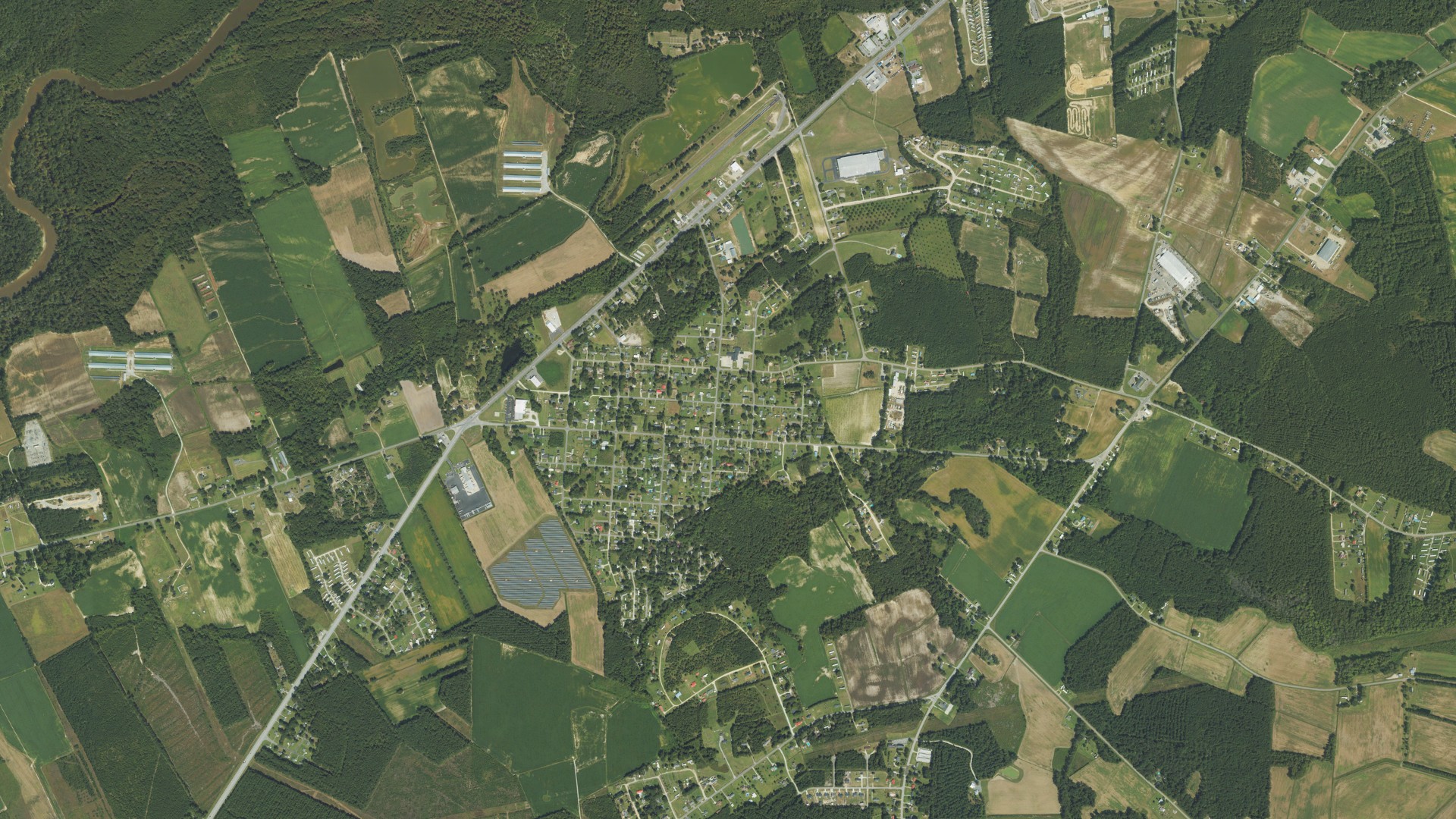 Natural-color aerial photograph of land around Jackson Heights, North Carolina