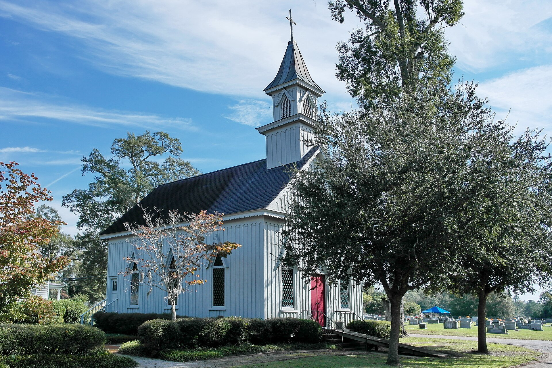 Grace Episcopal Church, Lake View Dr. and Weber St. Trenton — North Carolina