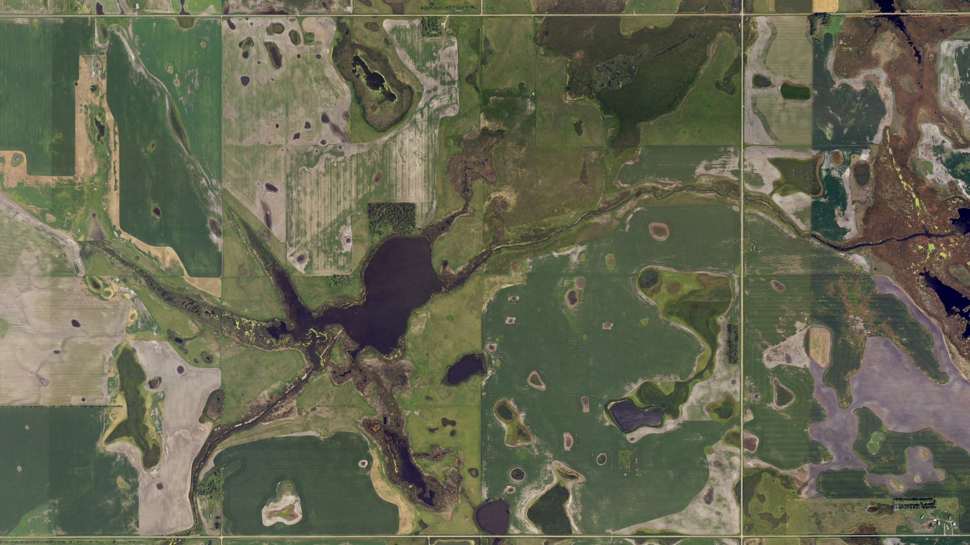 Aerial view of land around Anderson, North Dakota