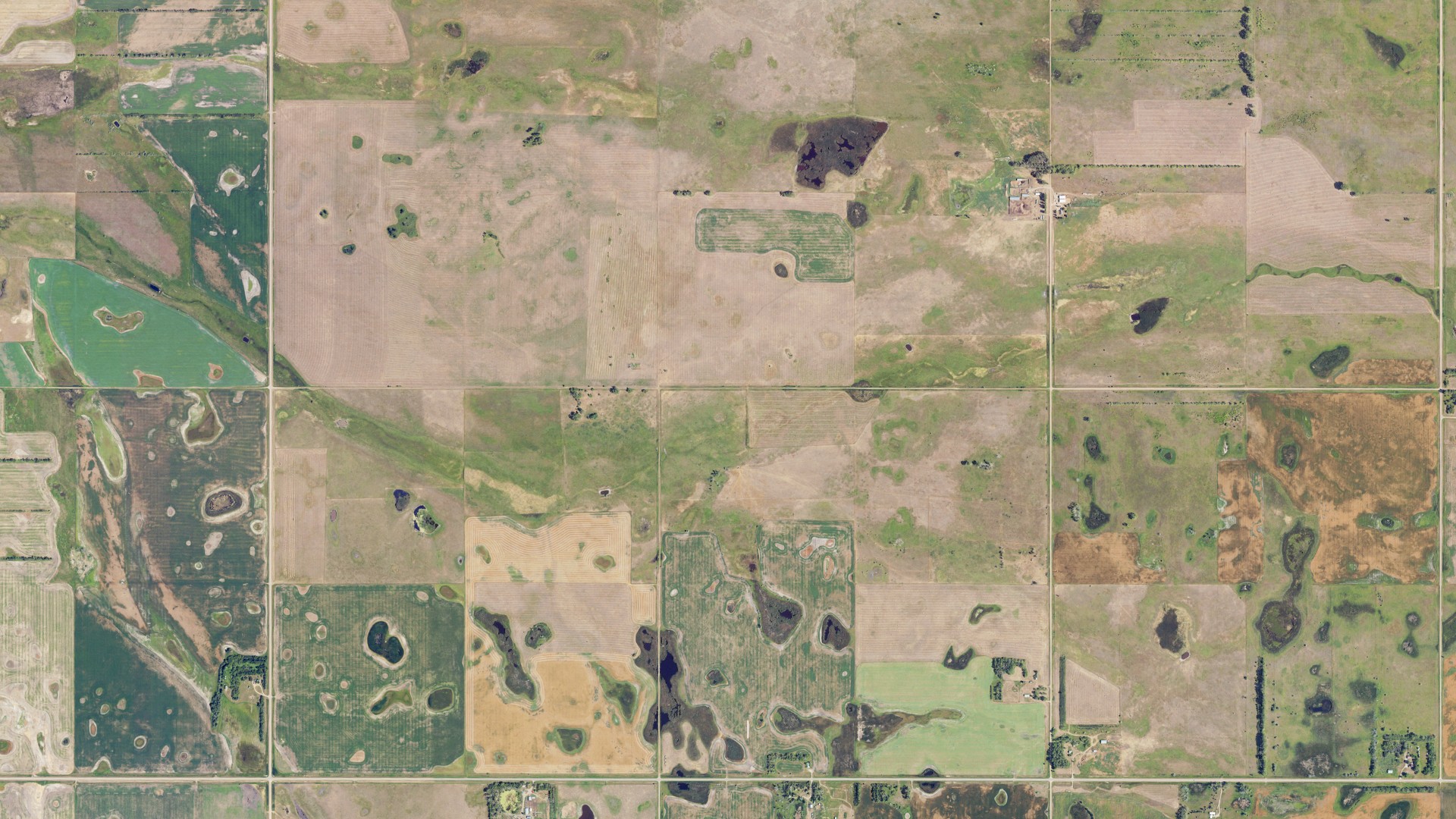 Aerial view of land around Chatfield, North Dakota