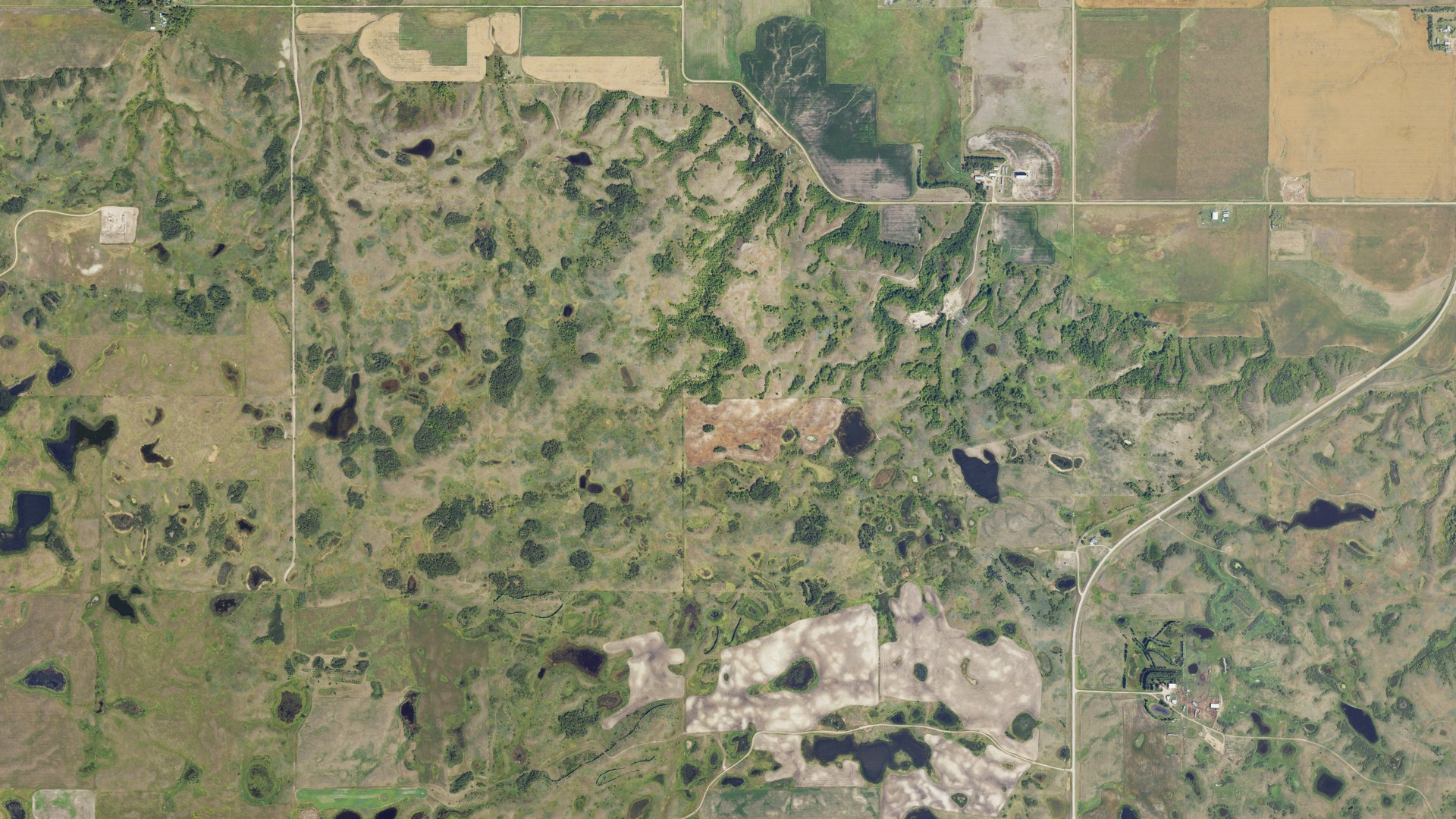 Aerial view of land around Foothills, North Dakota