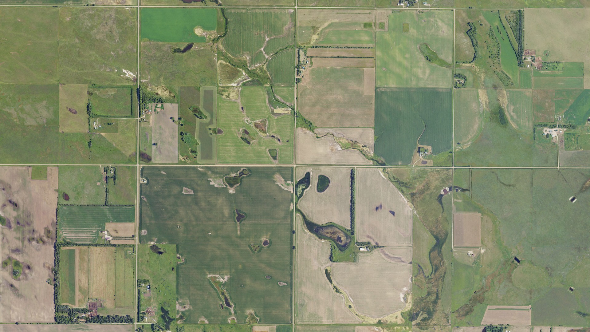 Natural-color aerial photograph of land around Boyd, North Dakota