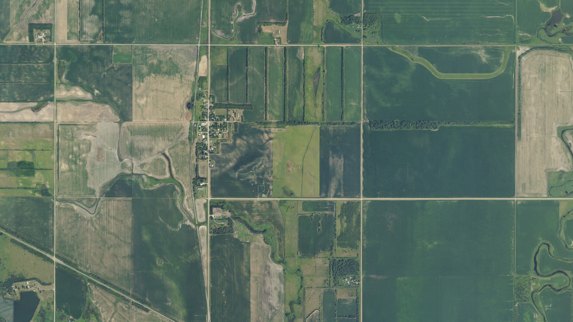 Natural-color aerial photograph of land around Erie, North Dakota