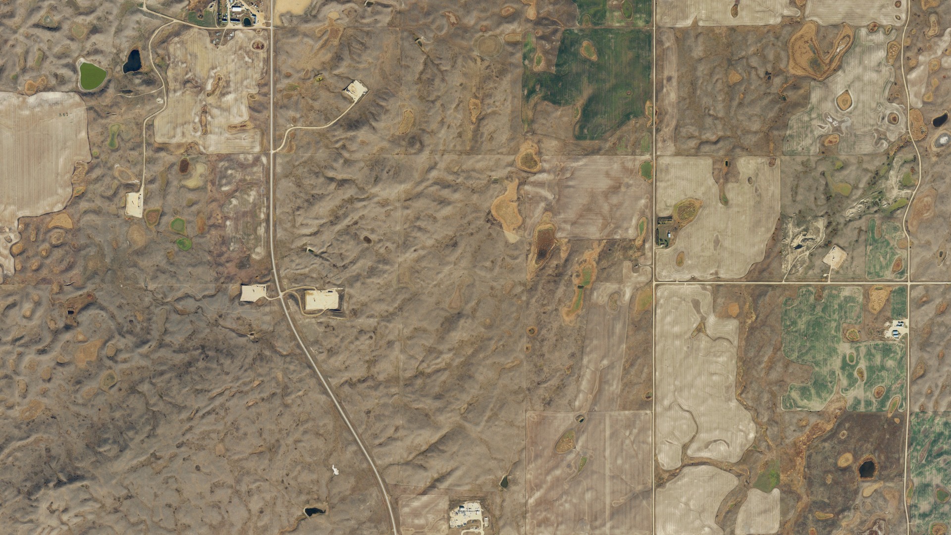 Natural-color aerial photograph of land around De Witt, North Dakota