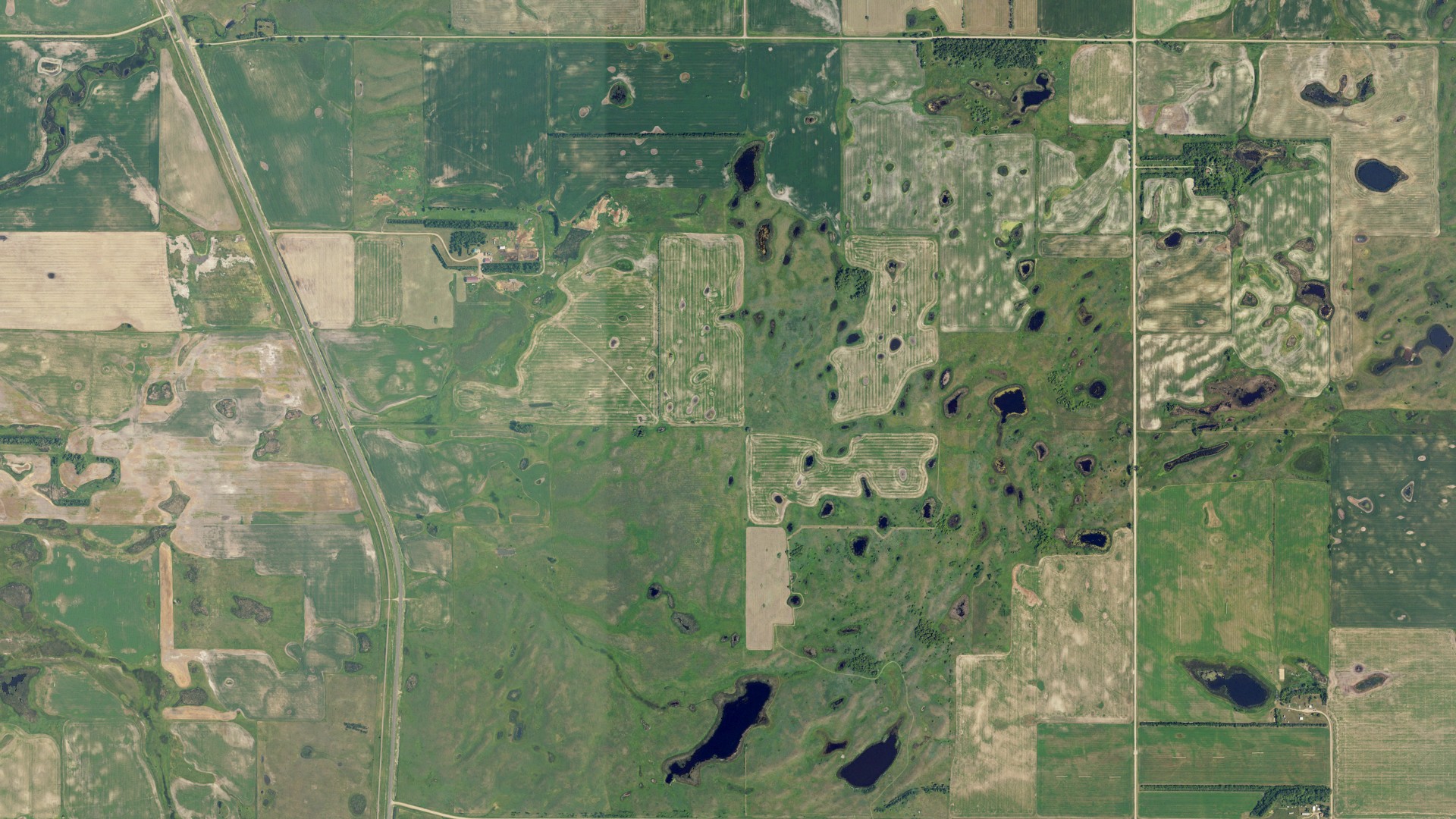 Natural-color aerial photograph of land around Gates, North Dakota