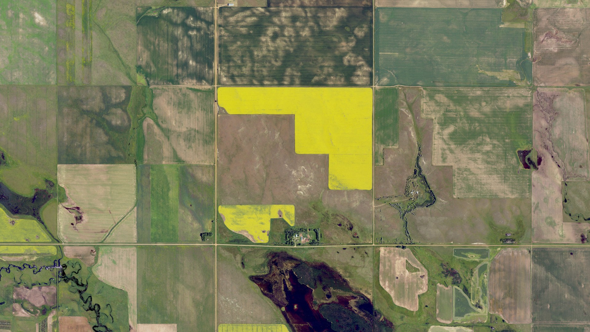 Natural-color aerial photograph of land around Merrill, North Dakota