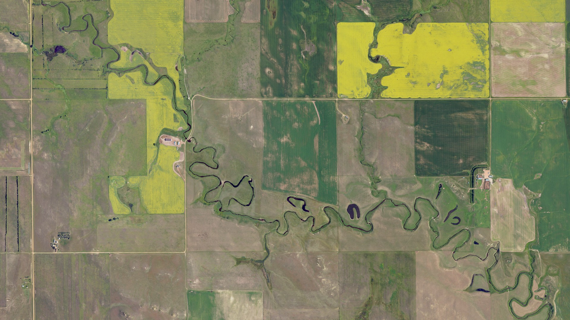 Aerial view of land around Solon, North Dakota