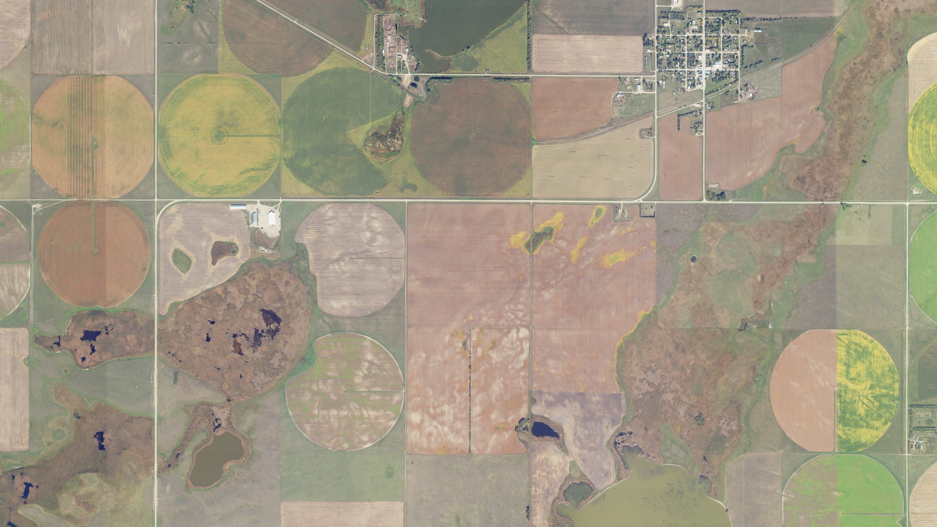 Natural-color aerial photograph of land around Pettibone, North Dakota