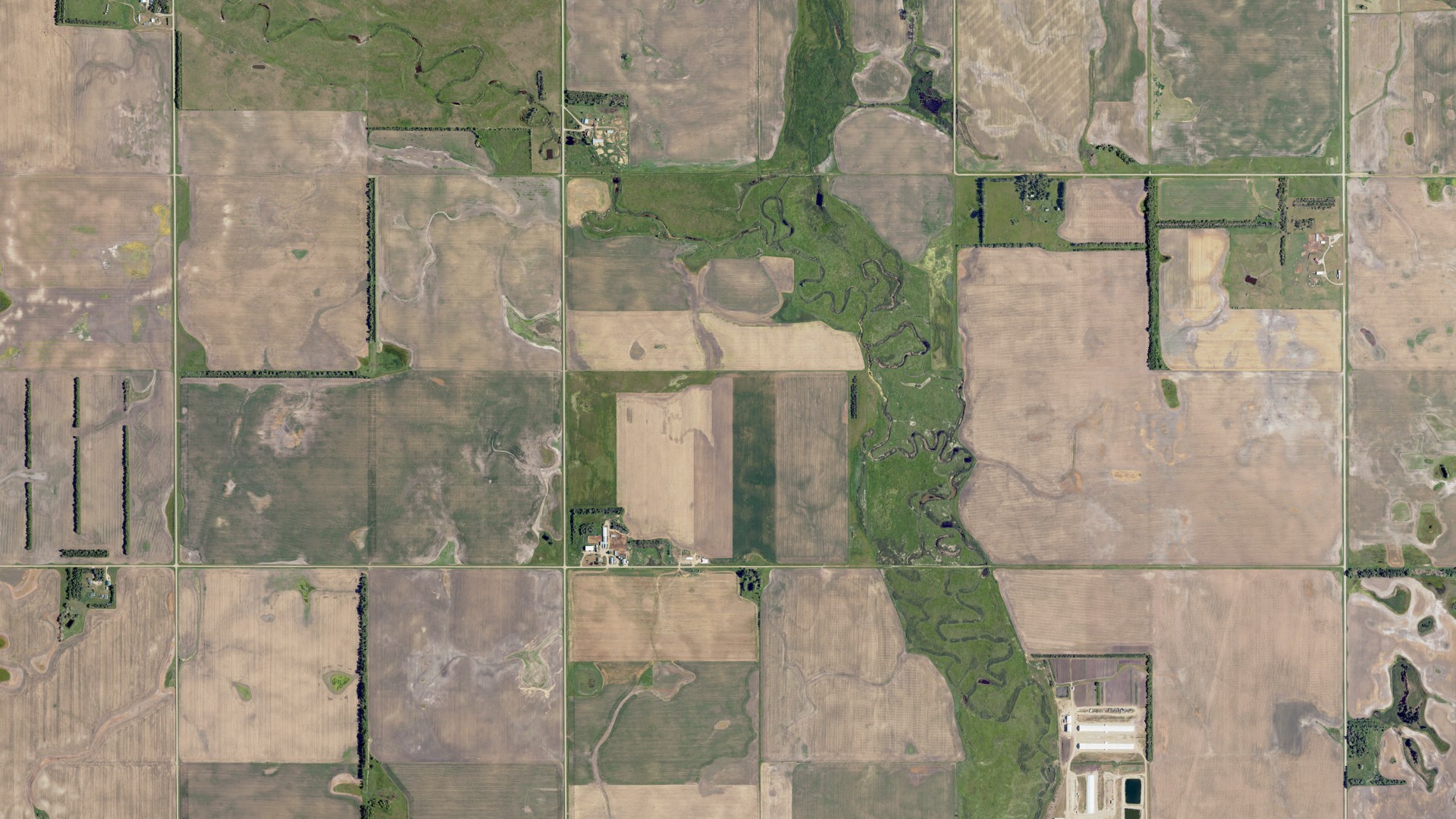 Natural-color aerial photograph of land around Willowbank, North Dakota