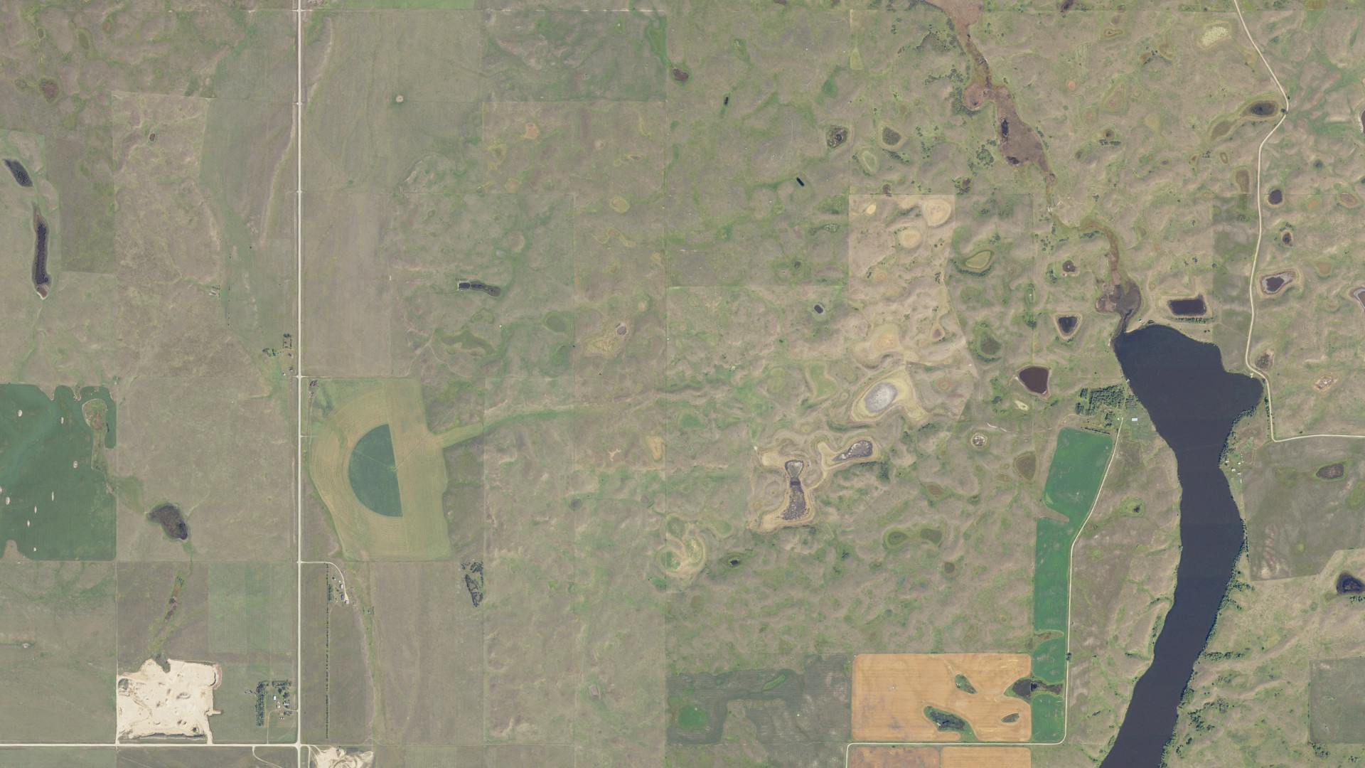 Aerial view of land around Horseshoe Valley, North Dakota