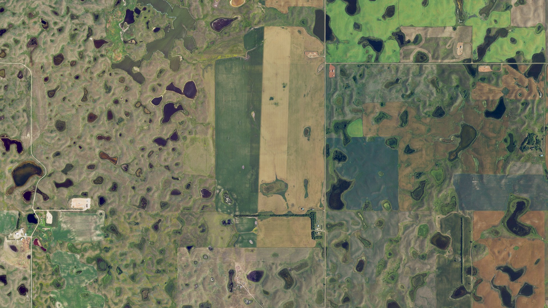 Aerial view of land around Sidonia, North Dakota