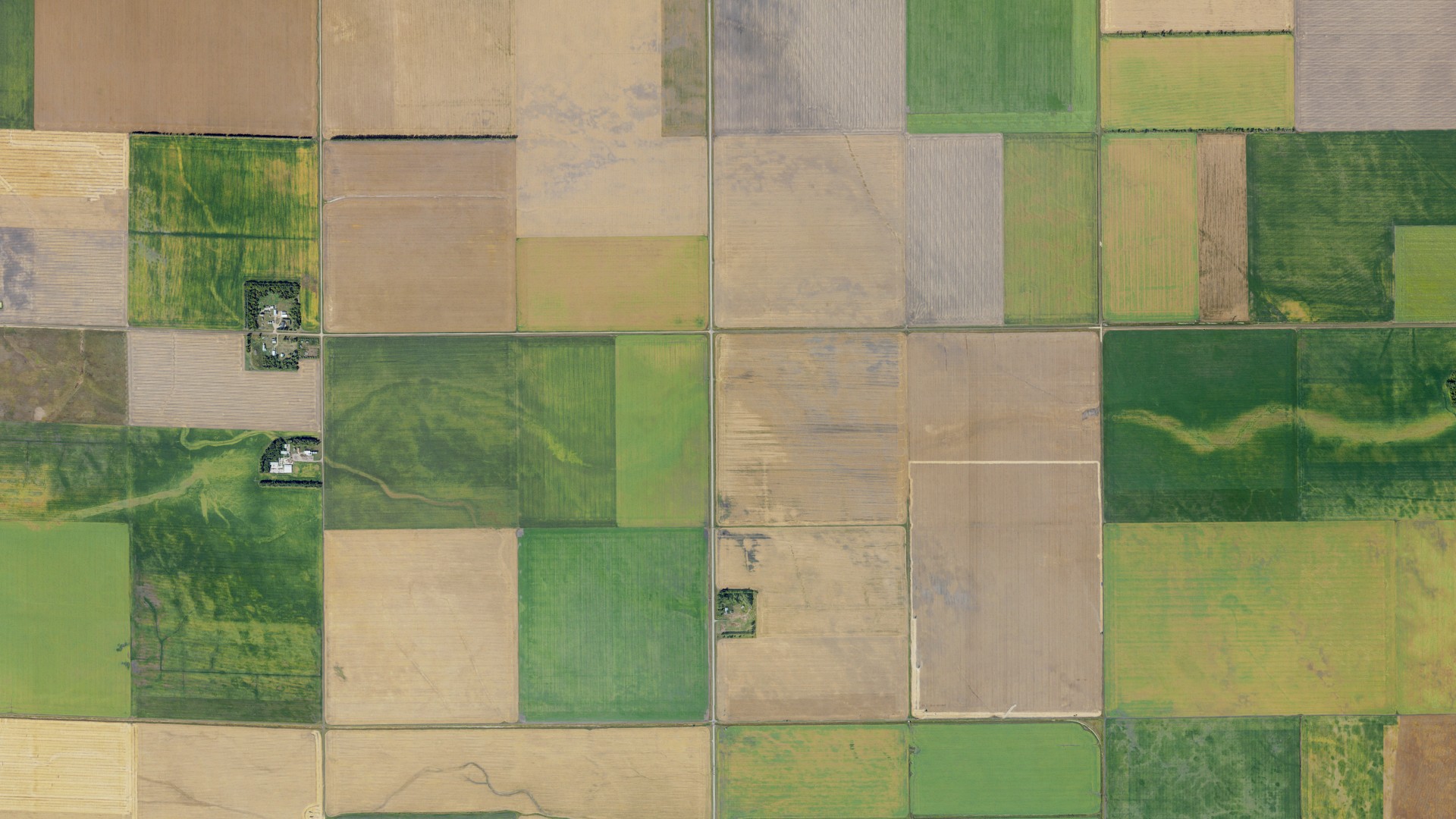 Aerial view of land around Felson, North Dakota