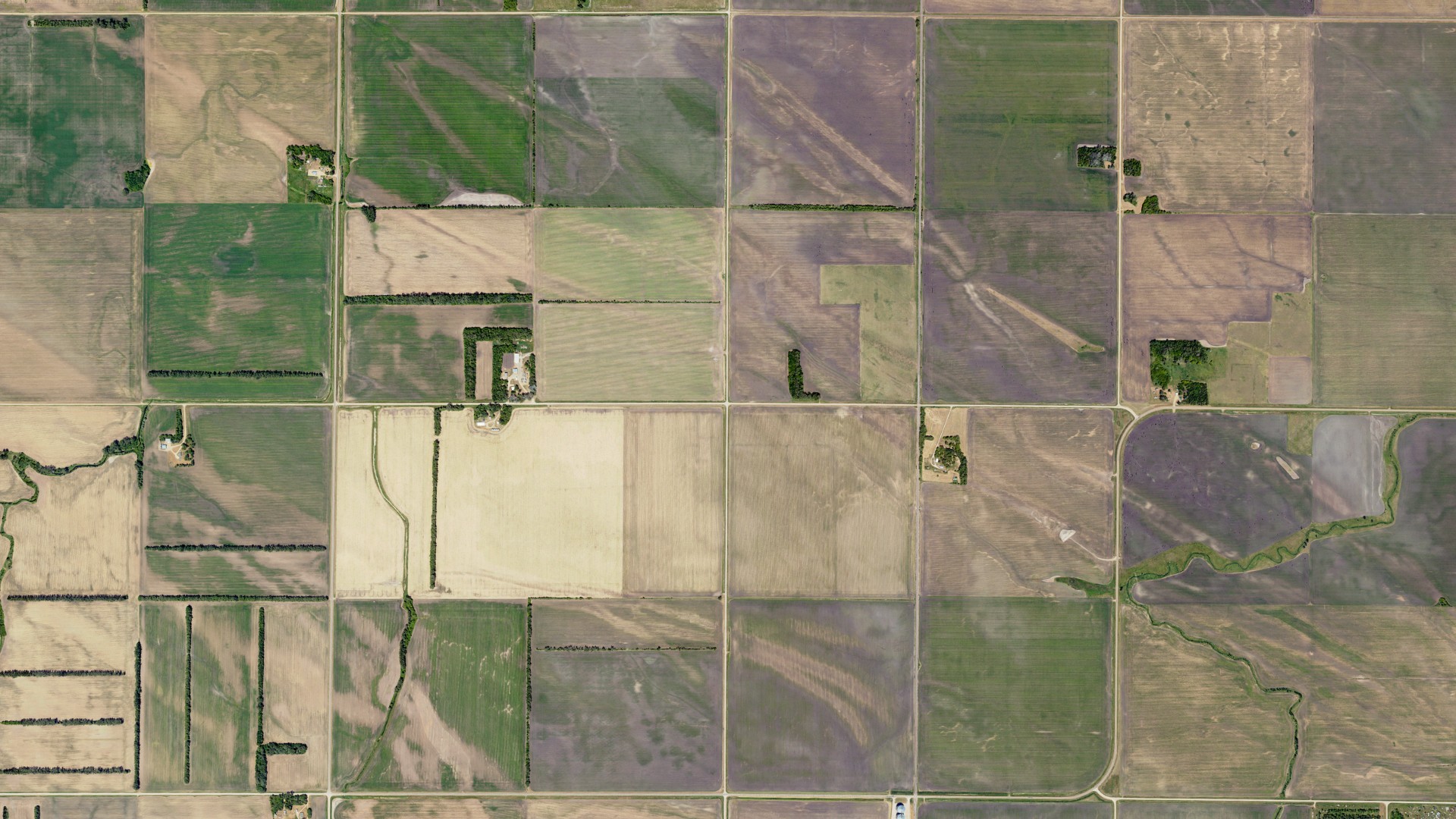 Natural-color aerial photograph of land around LaMars, North Dakota