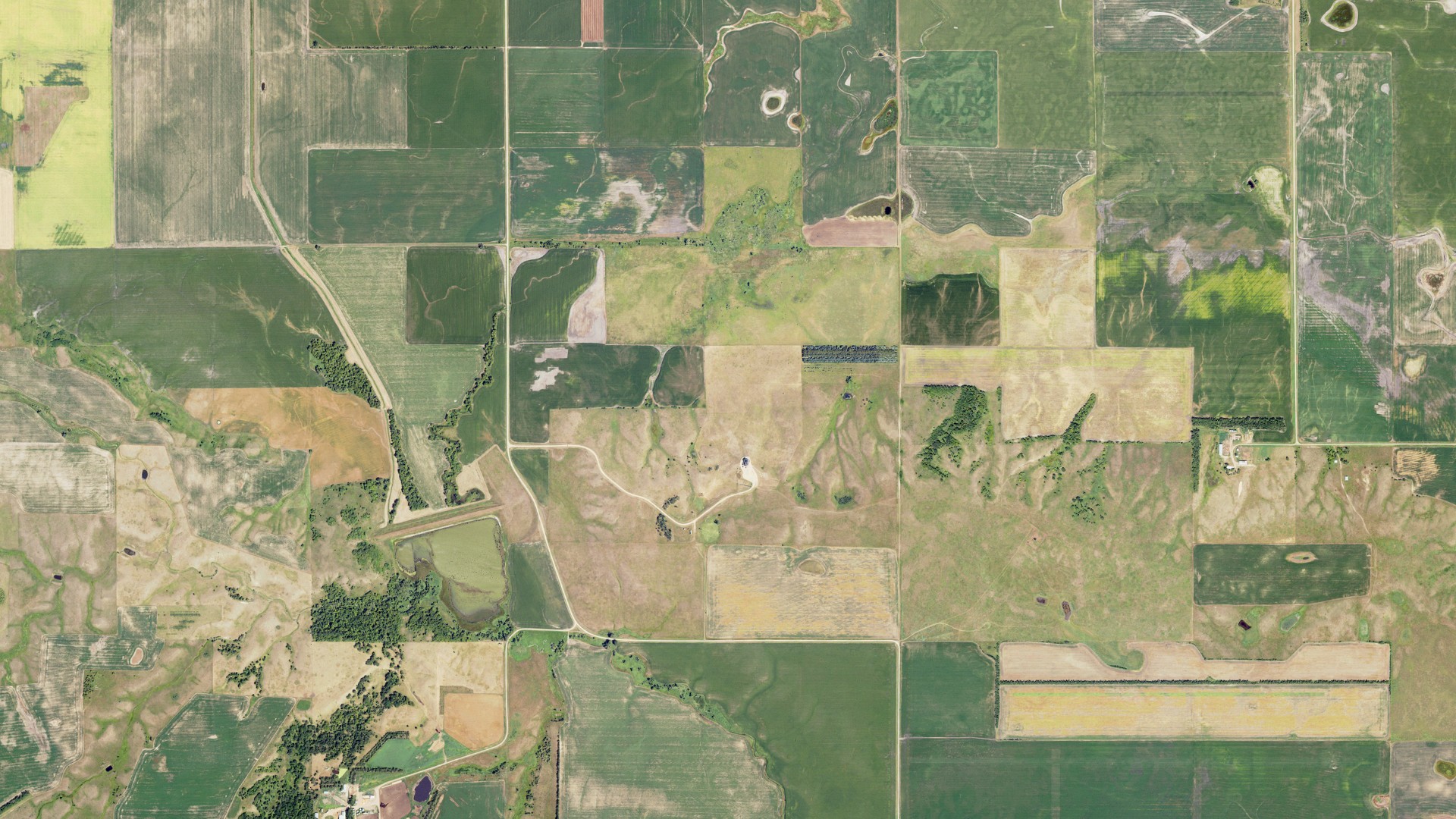 Aerial view of land around Tewaukon, North Dakota