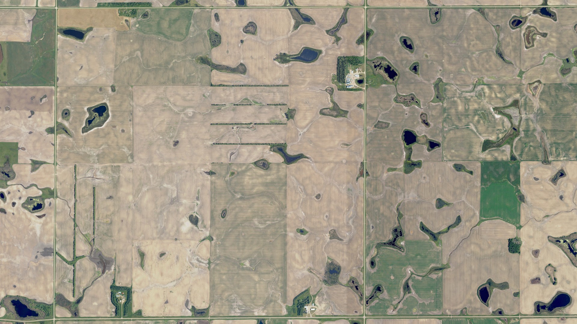 Natural-color aerial photograph of land around Cusator, North Dakota