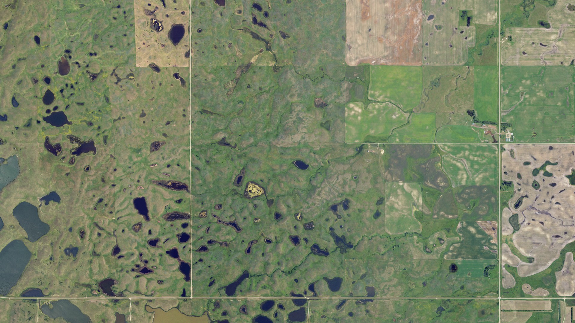 Aerial view of land around Glacier, North Dakota