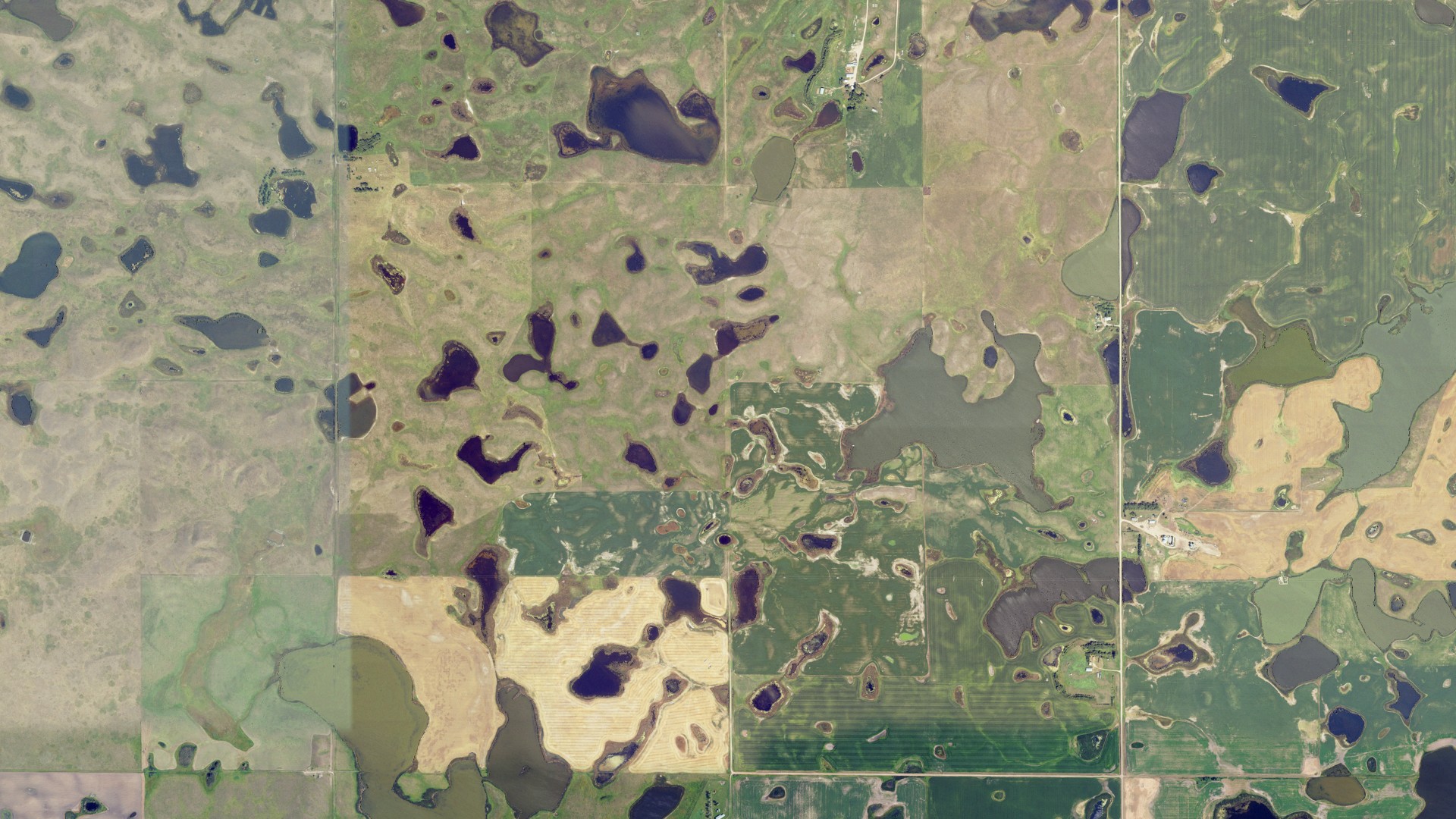 Natural-color aerial photograph of land around Peterson, North Dakota