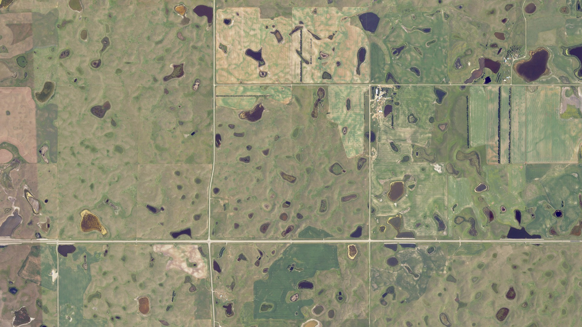 Natural-color aerial photograph of land around Anna, North Dakota