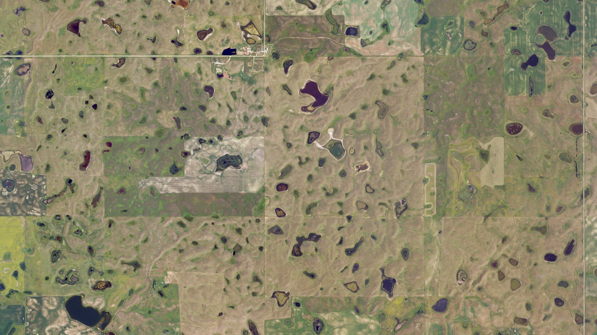 Aerial view of land around Linton, North Dakota