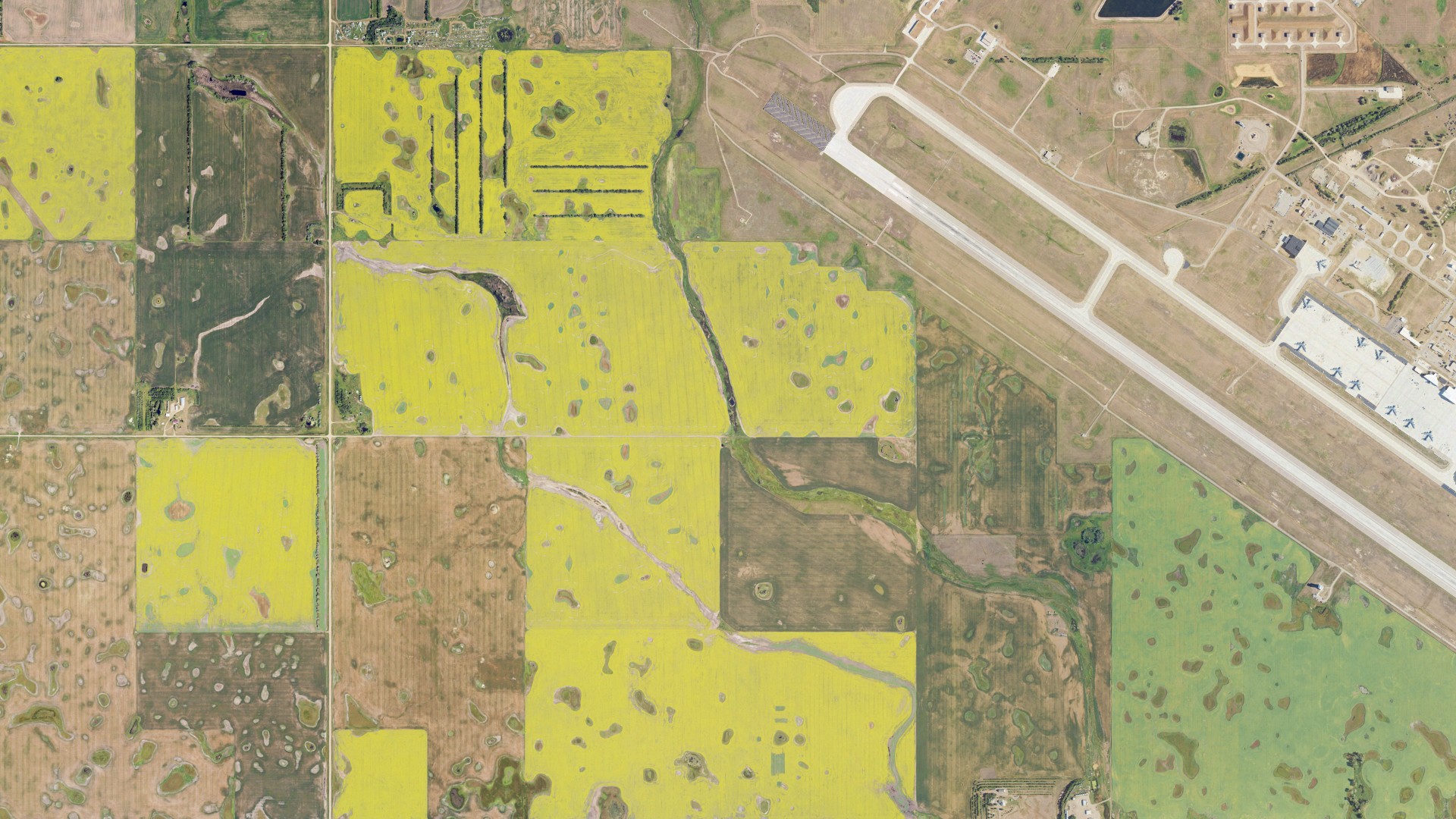 Natural-color aerial photograph of land around Waterford, North Dakota