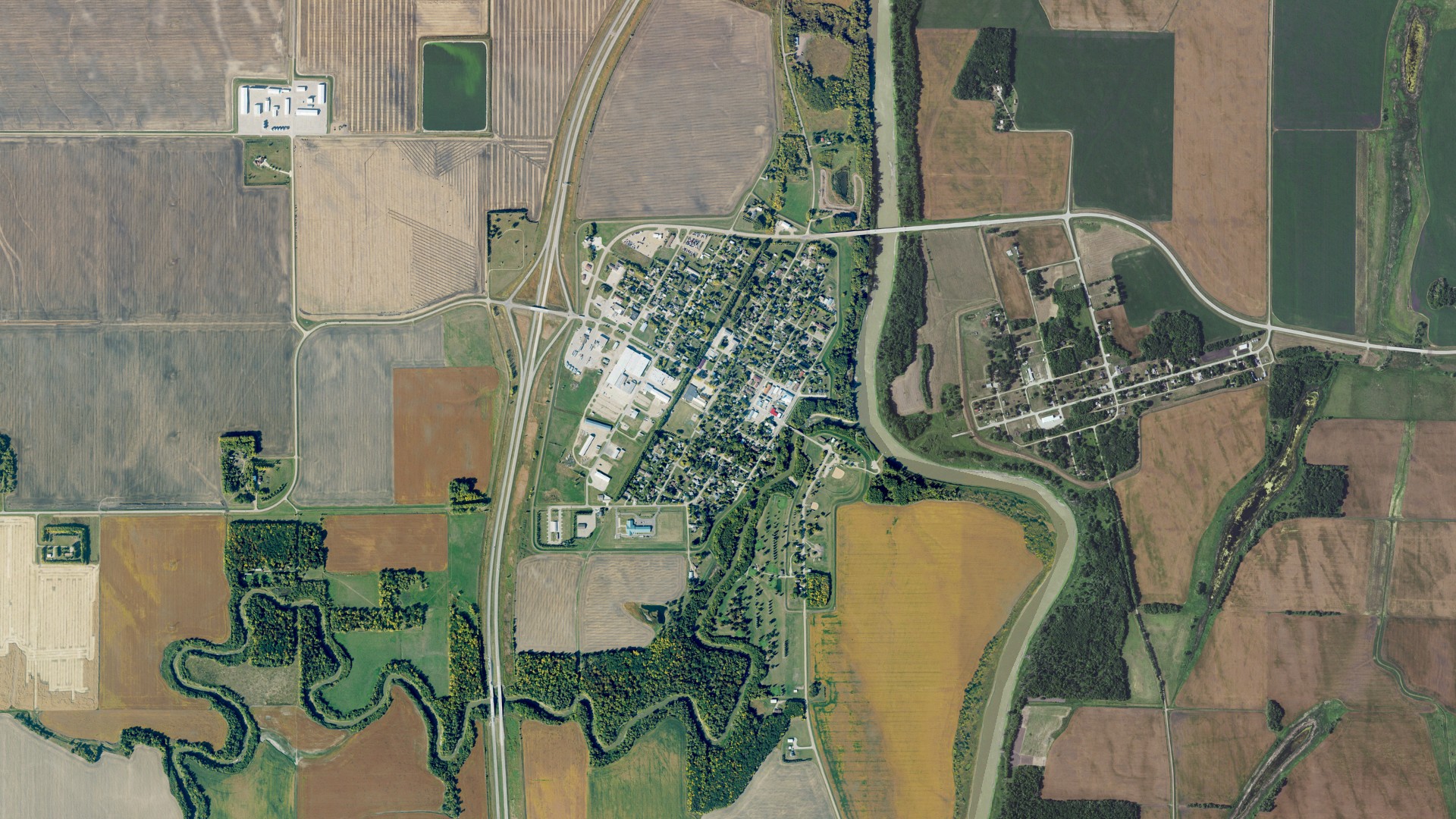 Natural-color aerial photograph of land around Pembina, North Dakota