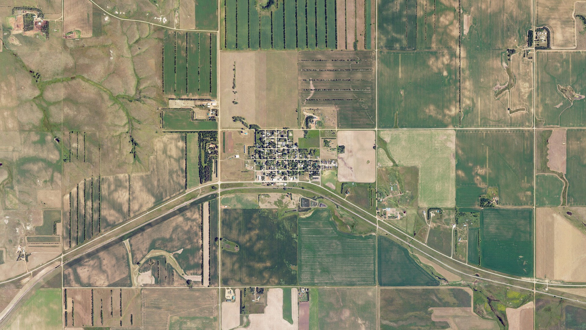 Natural-color aerial photograph of land around Taylor, North Dakota