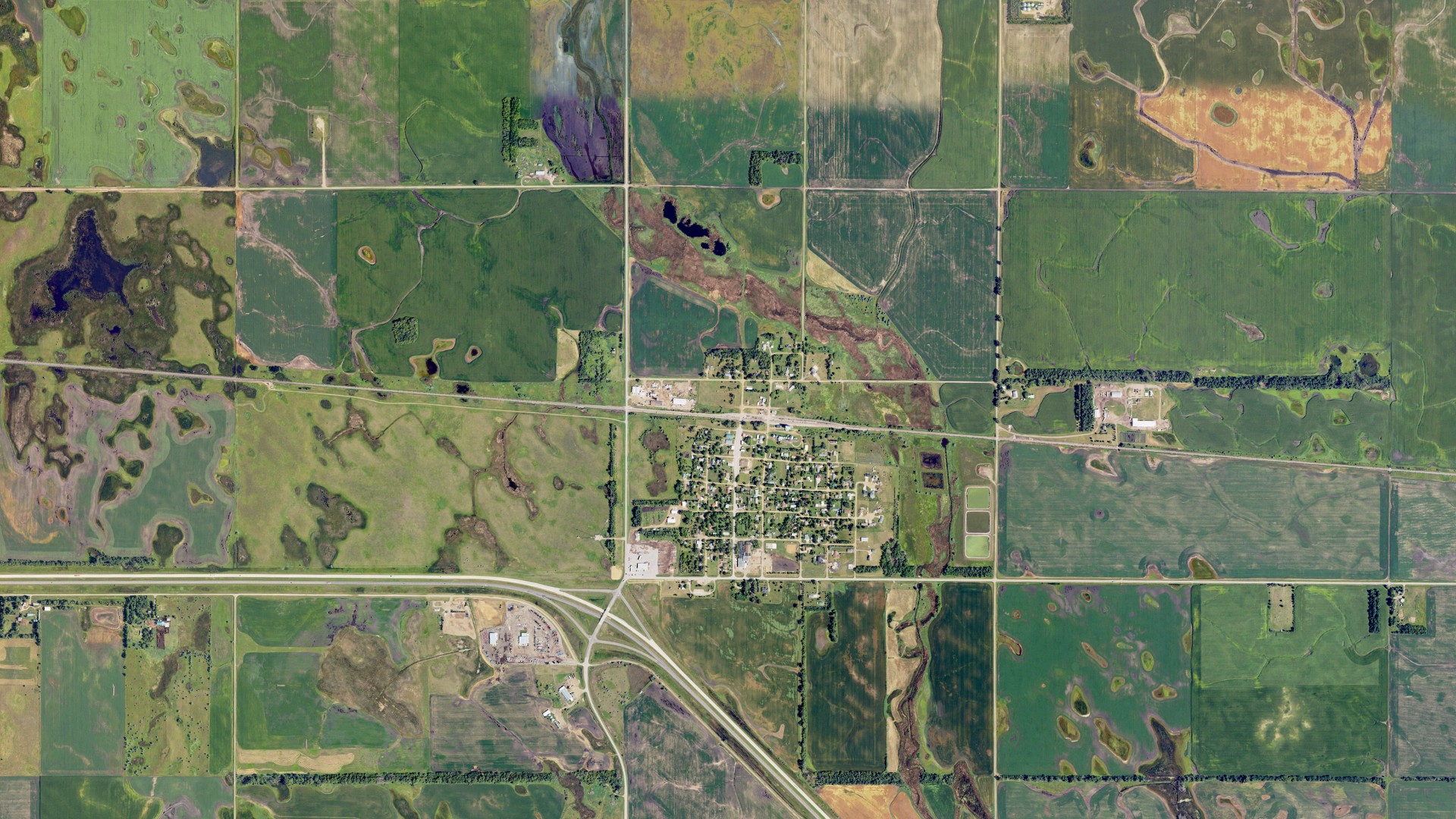 Natural-color aerial photograph of land around Tower City, North Dakota