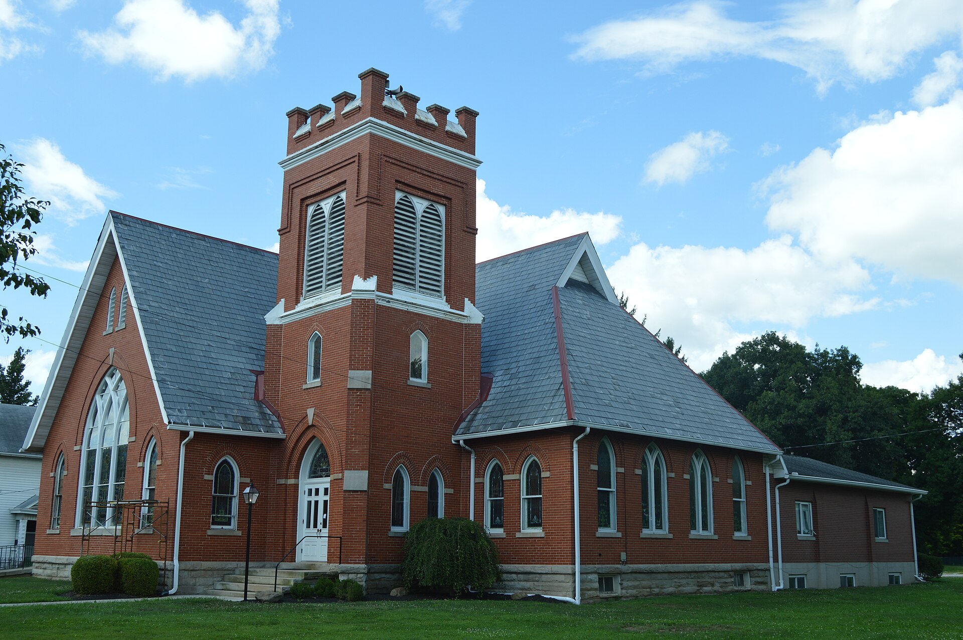 Front and eastern side of the Alexandria Baptist Church, located at 94 W. Main Street (State Route 37) in Alexandria, Ohio, United States. It was built in 1899.