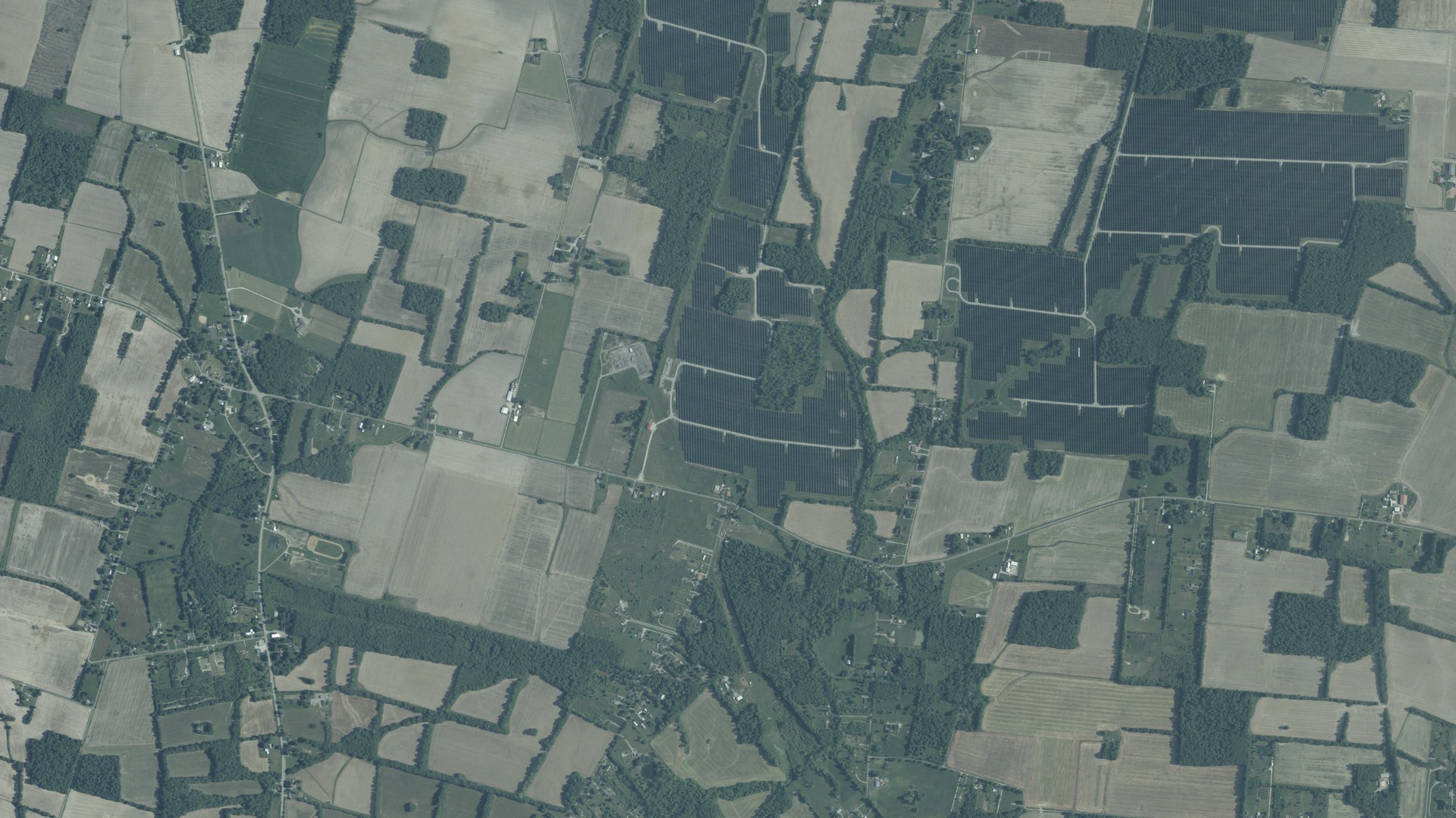 Natural-color aerial photograph of land around Green, Ohio
