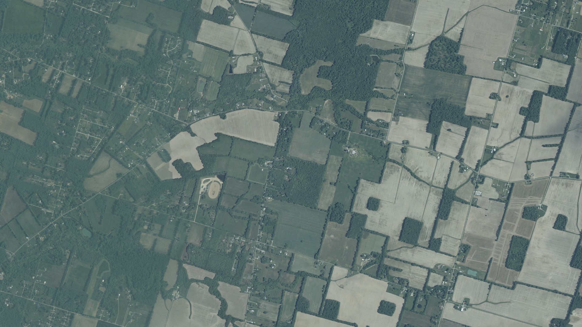 Natural-color aerial photograph of land around Sterling, Ohio