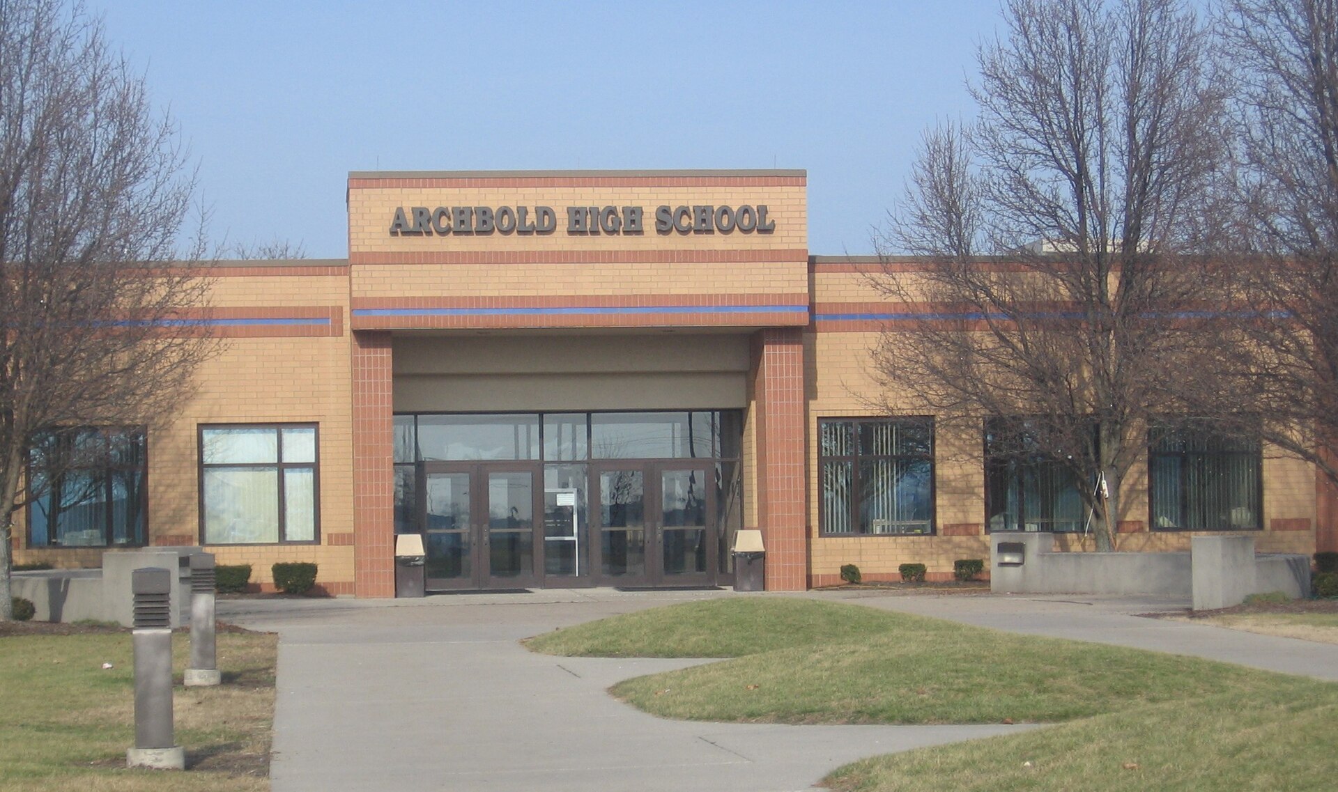 A photo of Archbold High School, taken by the uploader. — Ohio