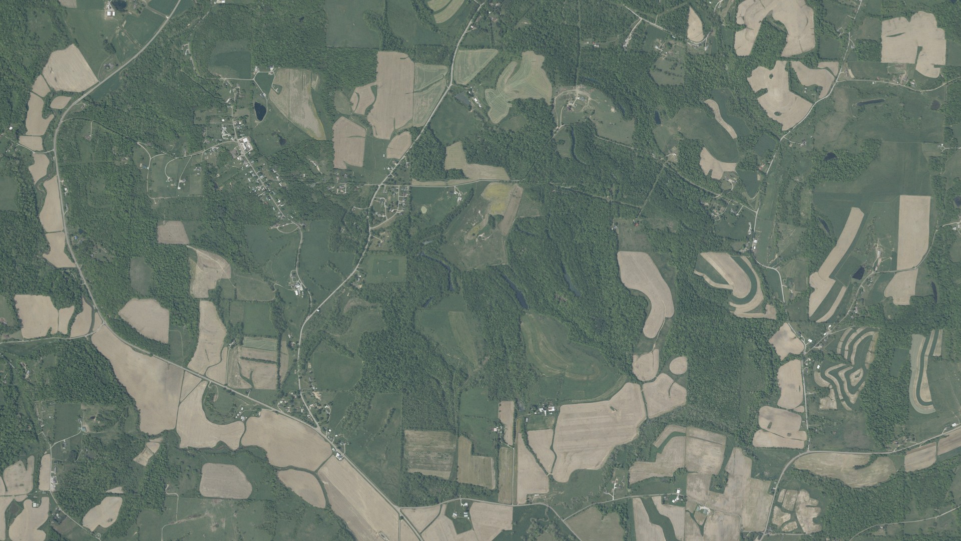 Natural-color aerial photograph of land around Keene, Ohio