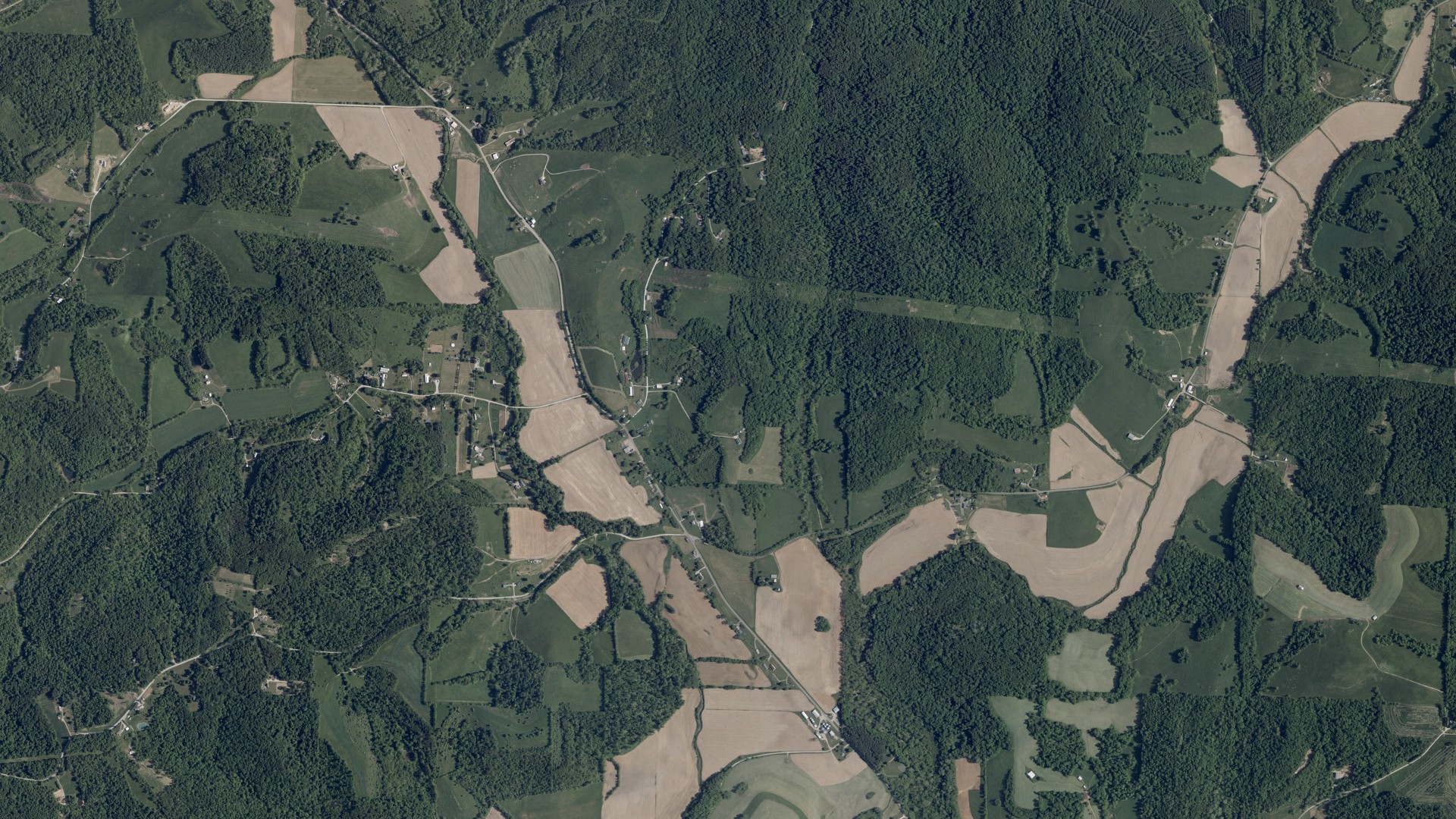Aerial view of land around Washington, Ohio