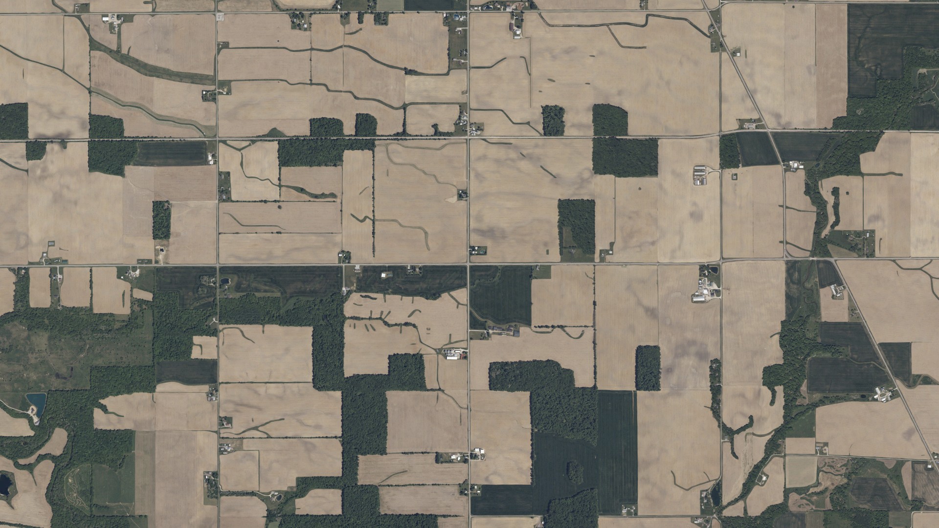 Aerial view of land around Texas, Ohio