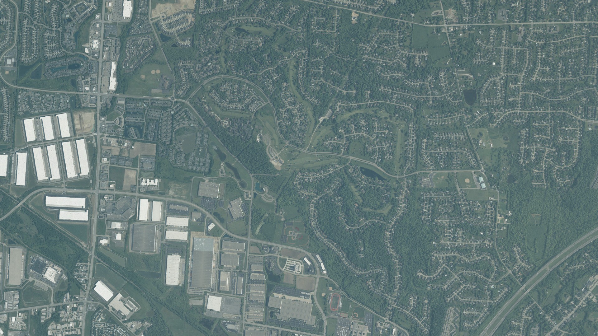 Natural-color aerial photograph of land around Beckett Ridge, Ohio