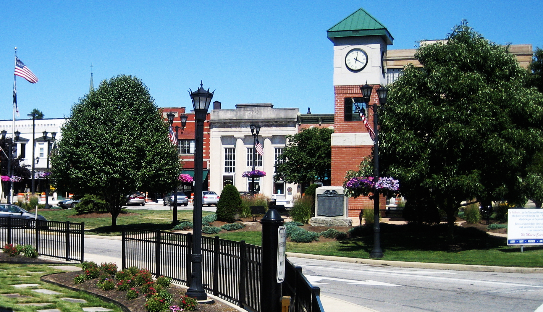 Image of downtown triangle of Berea, OH; taken June 30 2007 by Geoffrey A. Landis — Ohio