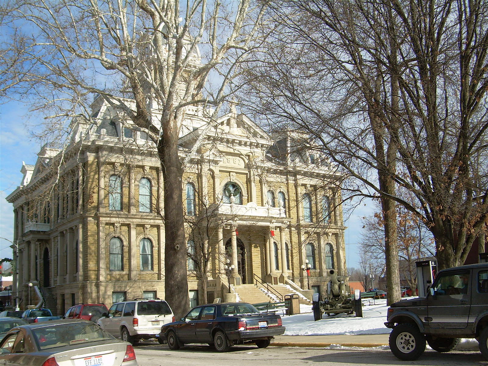 Willjay, taken by me. Guernsey County Courthouse, Cambridge, Ohio. 2008
