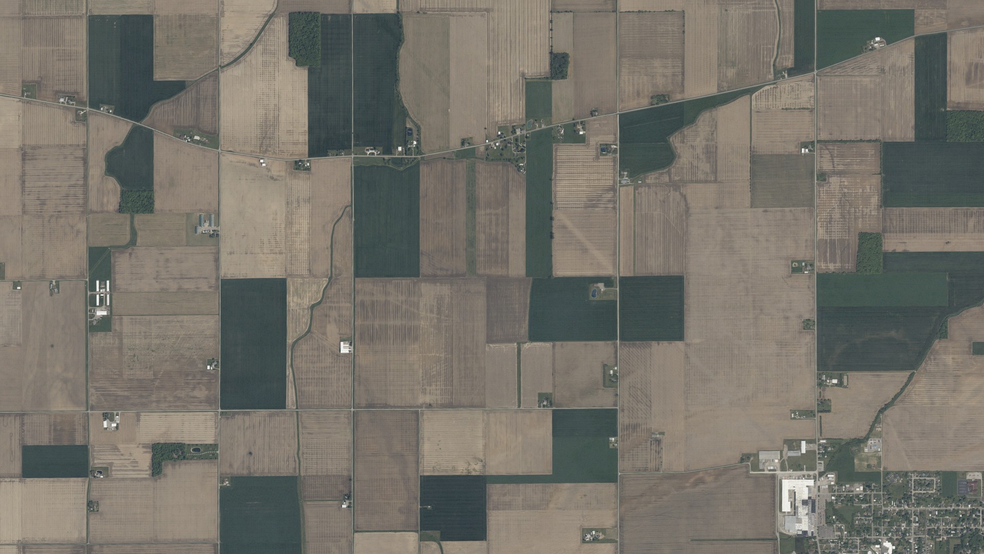 Aerial view of land around Pleasant, Ohio