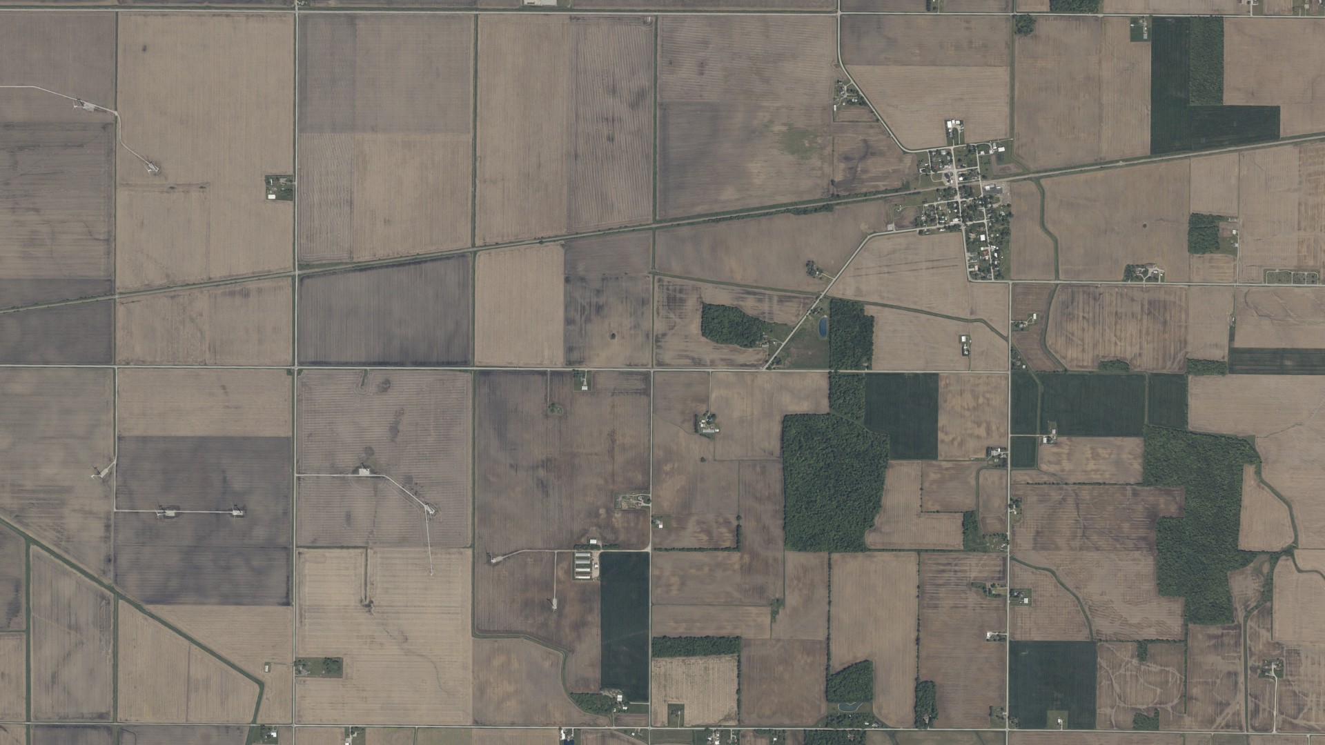 Aerial view of land around Washington, Ohio